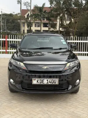 Toyota Harrier 2.0 4WD 2015 Black