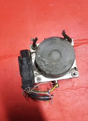 ABS Pump Toyota Premio