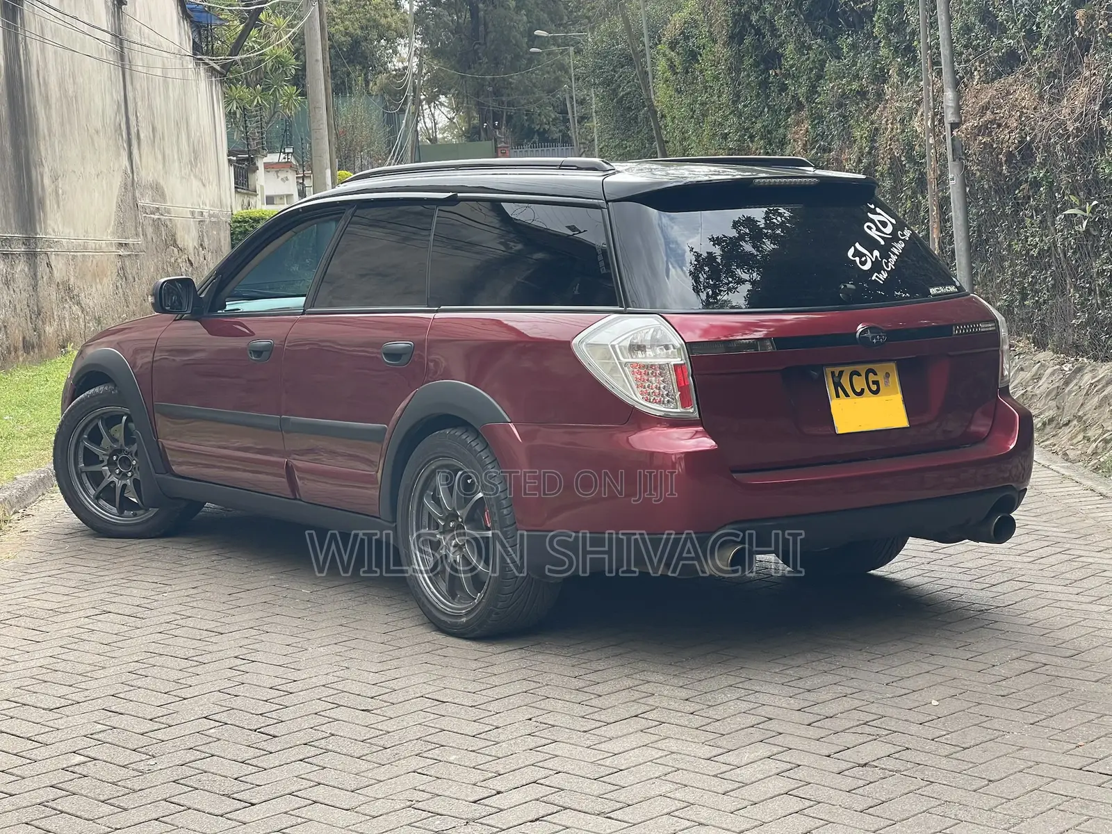 Subaru Legacy 2009 Red