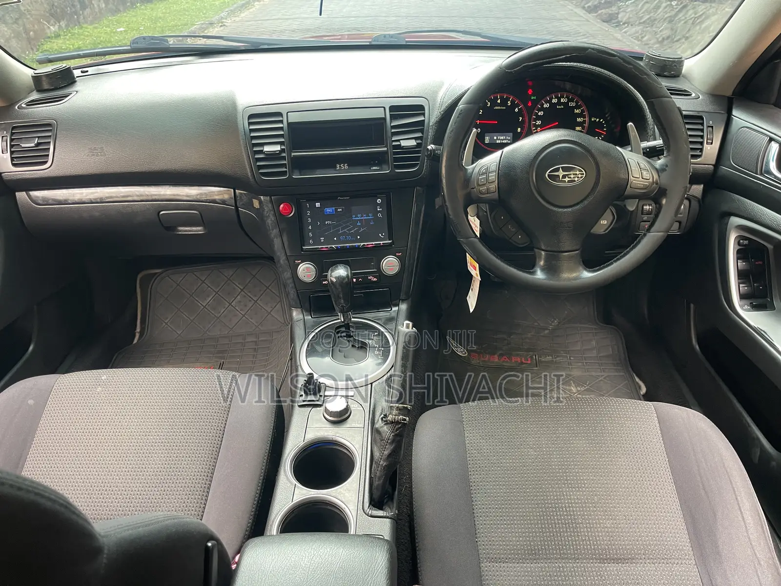 Subaru Legacy 2009 Red