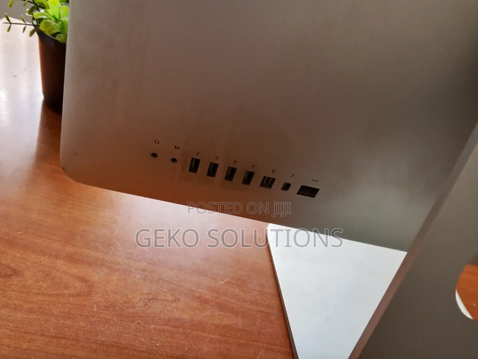 Desktop Computer Apple iMac Pro 8GB Intel Core i5 HDD 500GB
