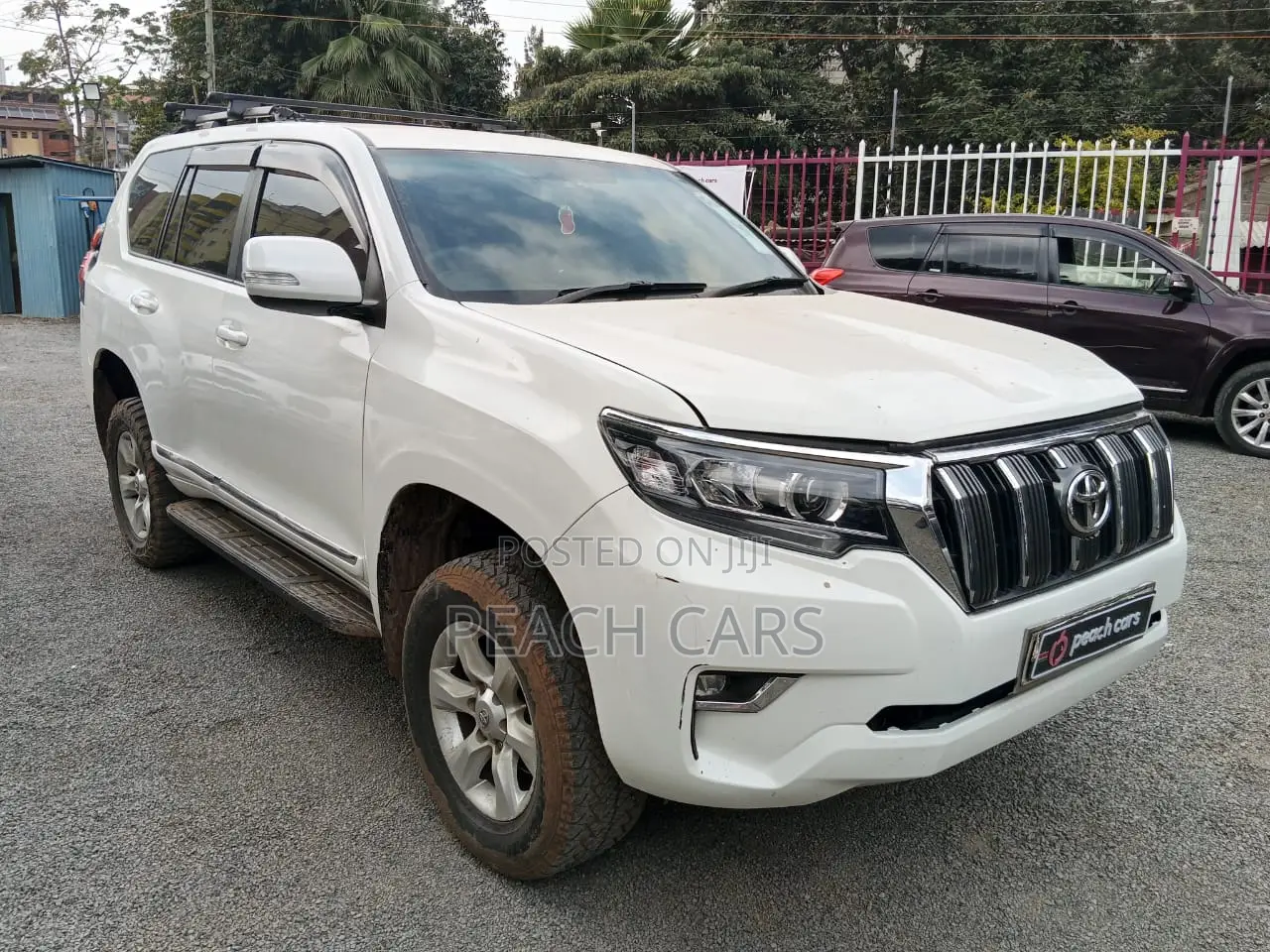 Toyota Land Cruiser Prado 2011 White