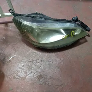 Nissan NV 200 Headlight Non Xenon