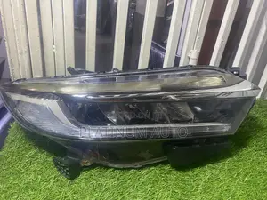 Headlight Honda Shuttle 2018 Xenon