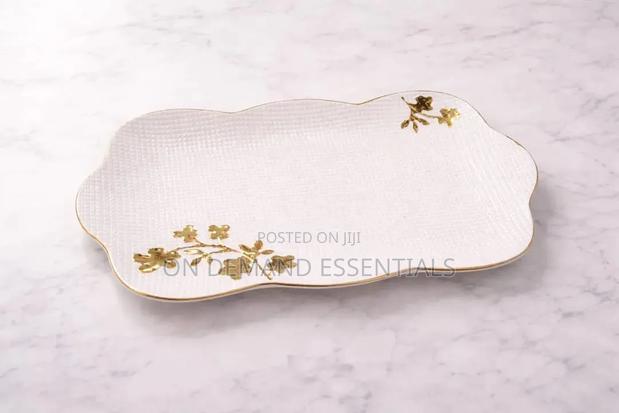 Porcelain Gold Ring Tray With Leaf Gold Detail Small