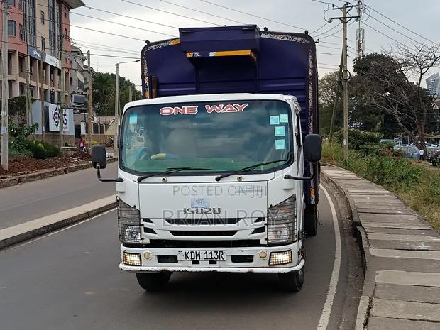 Isuzu NQR 2024 White - thumbnail 3