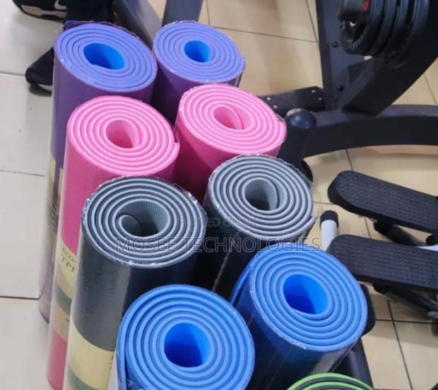 High-Density Non-Slip Yoga & Exercise Mat – 10mm Thick - main view