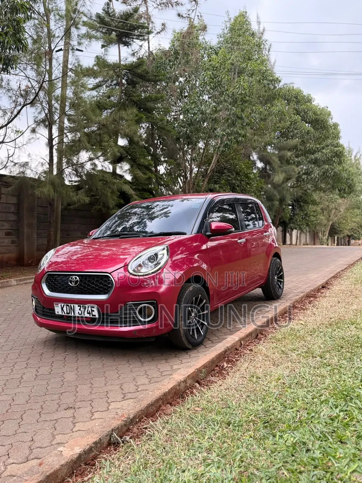 Toyota Passo 2016 Red