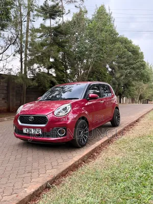 Toyota Passo 2016 Red