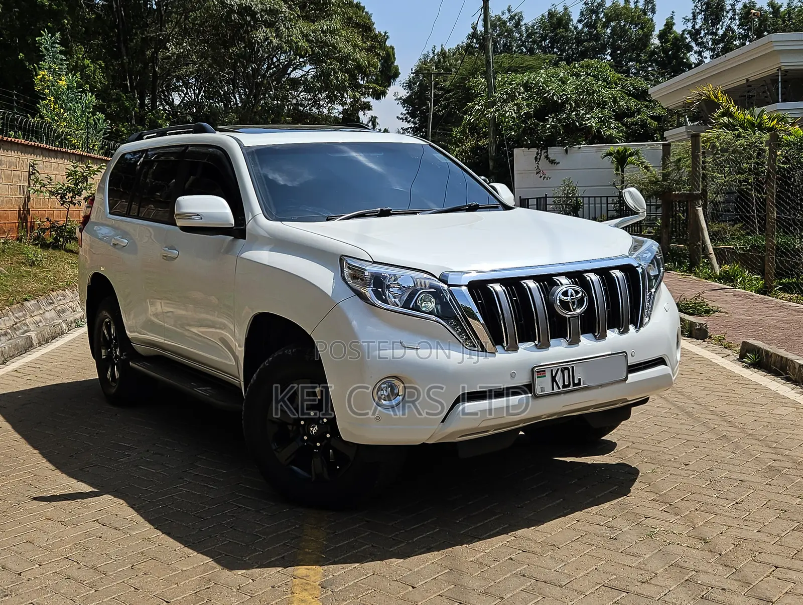 Toyota Land Cruiser Prado 2.8 D-4D 2016 White