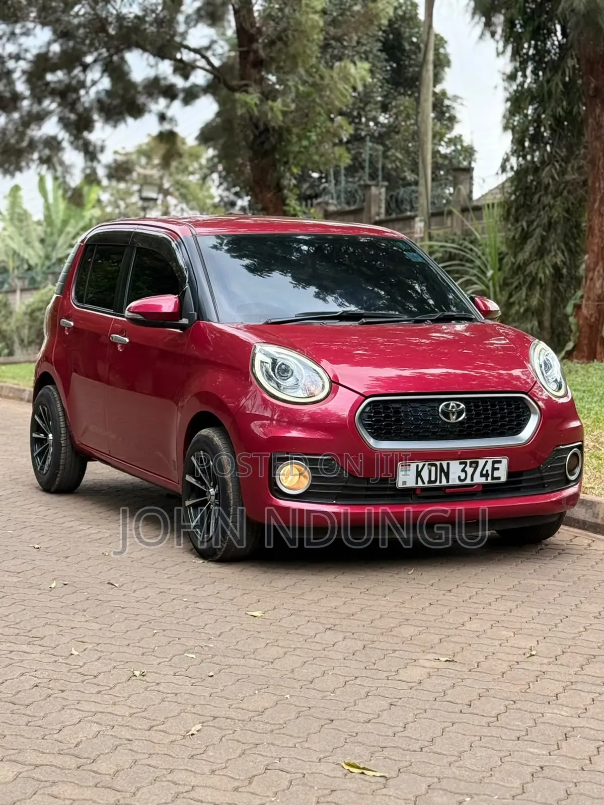 Toyota Passo 2016 Red