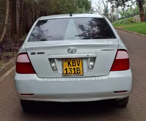 Toyota Corolla 2005 White