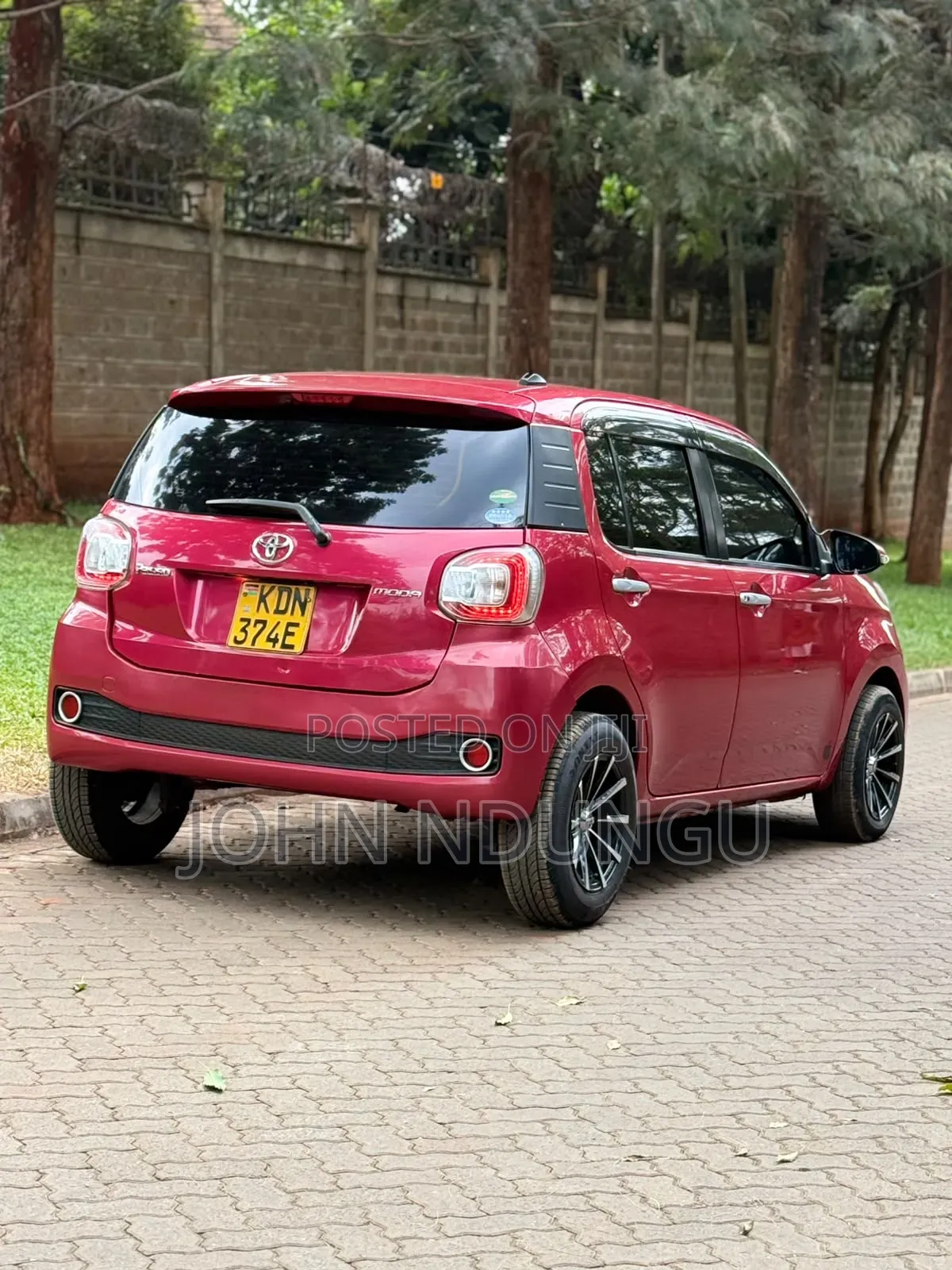 Toyota Passo 2016 Red