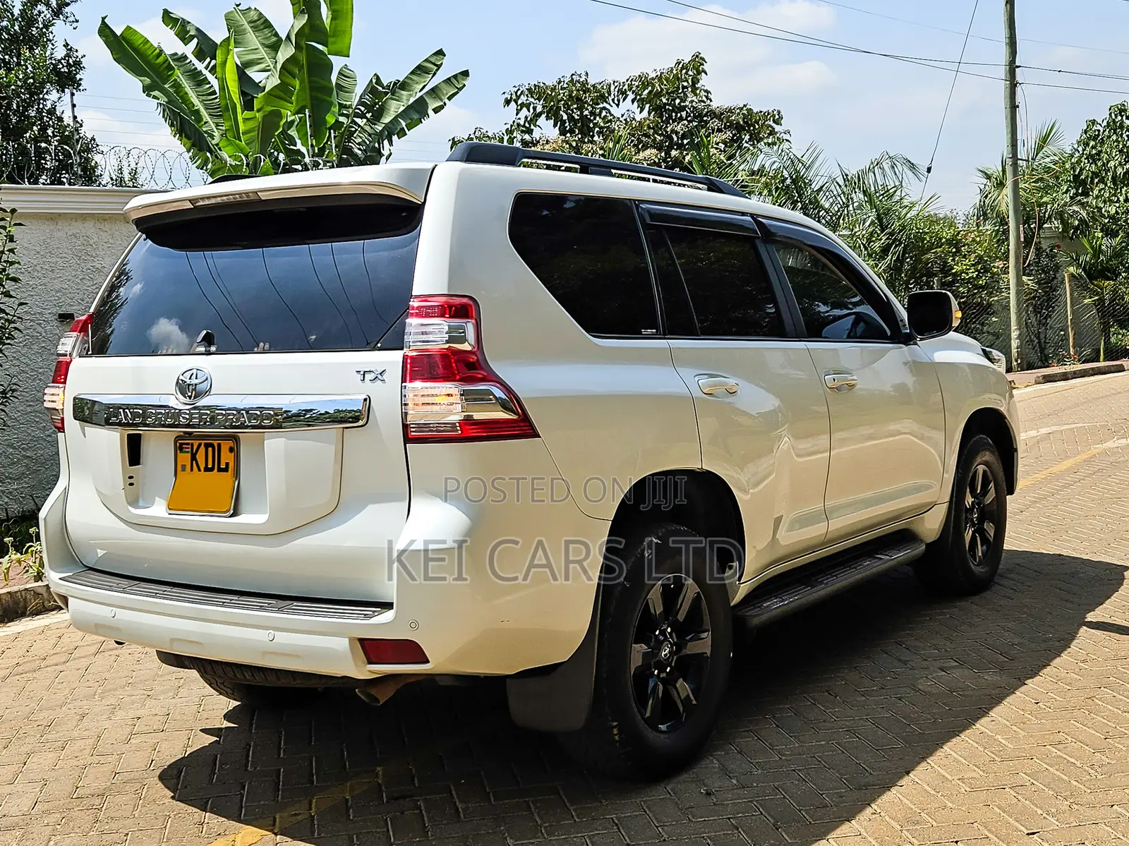 Toyota Land Cruiser Prado 2.8 D-4D 2016 White