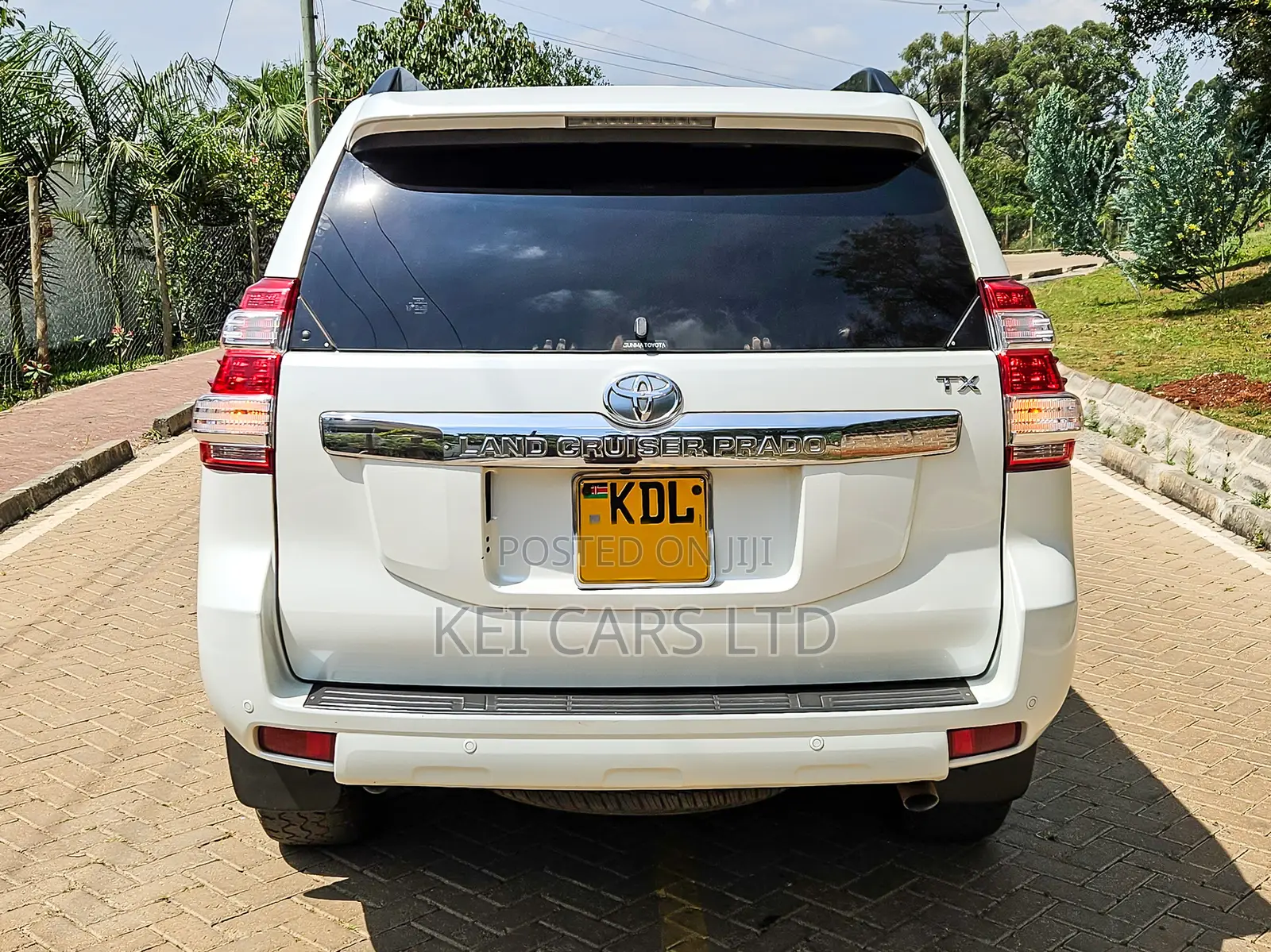 Toyota Land Cruiser Prado 2.8 D-4D 2016 White
