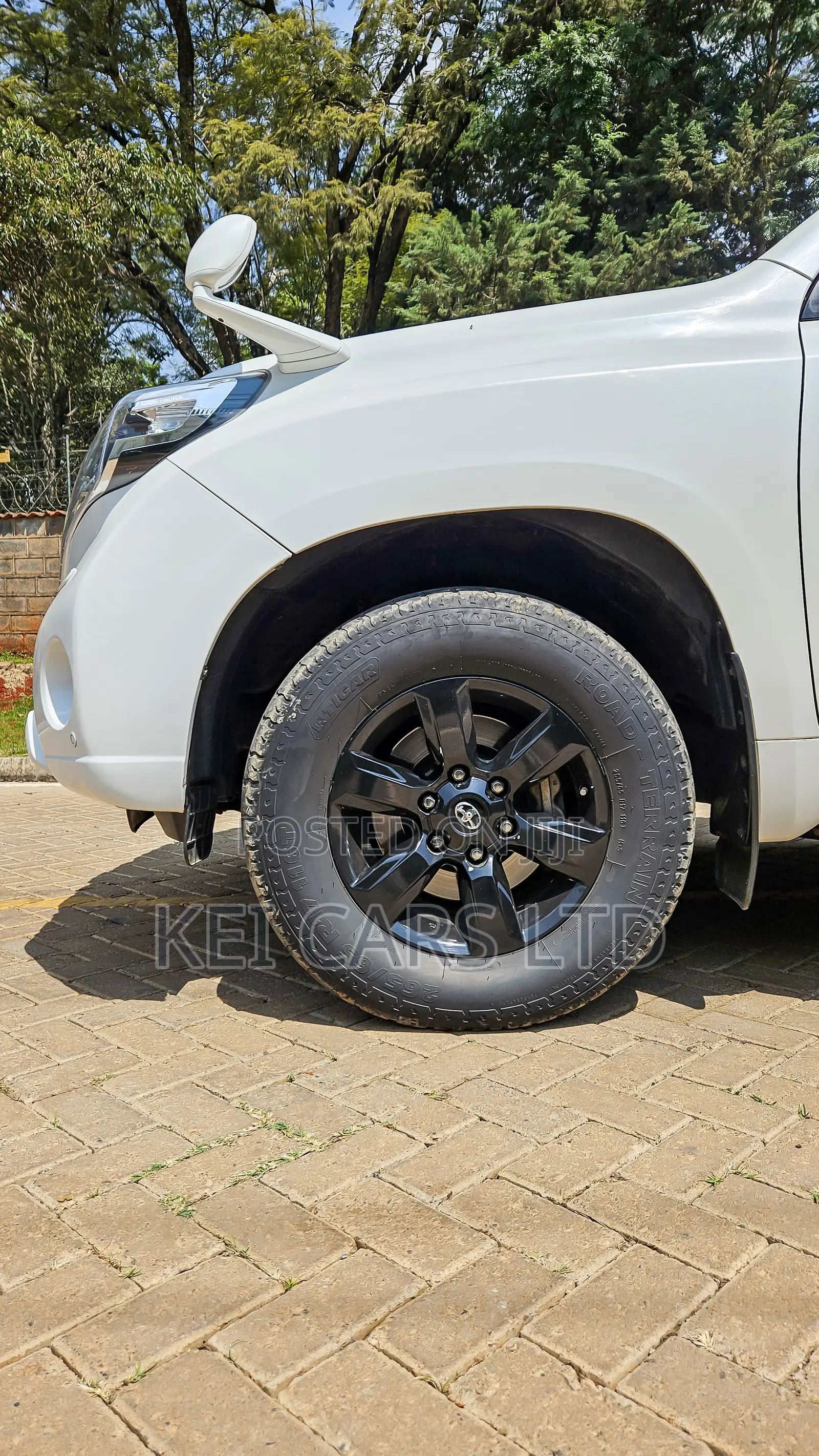Toyota Land Cruiser Prado 2.8 D-4D 2016 White