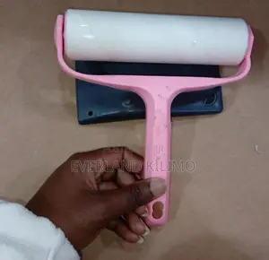 Wide-Format Sticky Lint Roller for Cats Hair