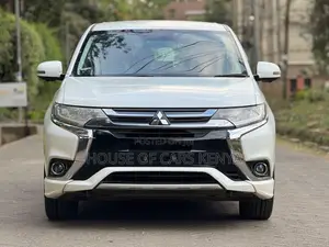 Mitsubishi Outlander 2.0 PHEV AWD 2017 White