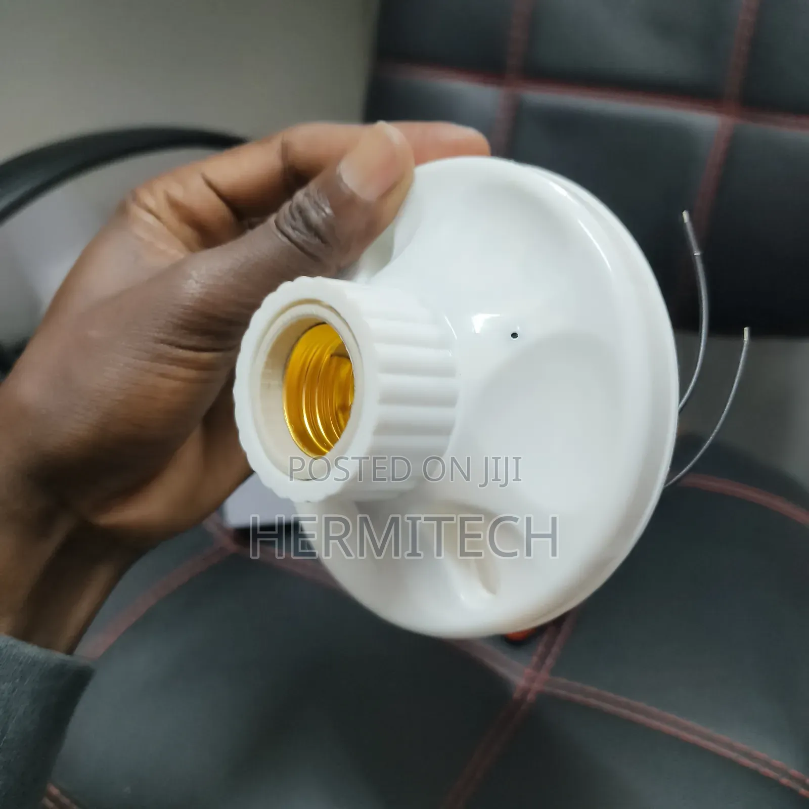 Full HD Bulb Holder Spy CCTV Camera Available in Stock for Security