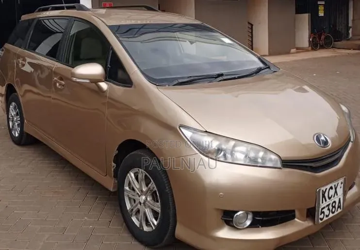 Toyota Wish 2012