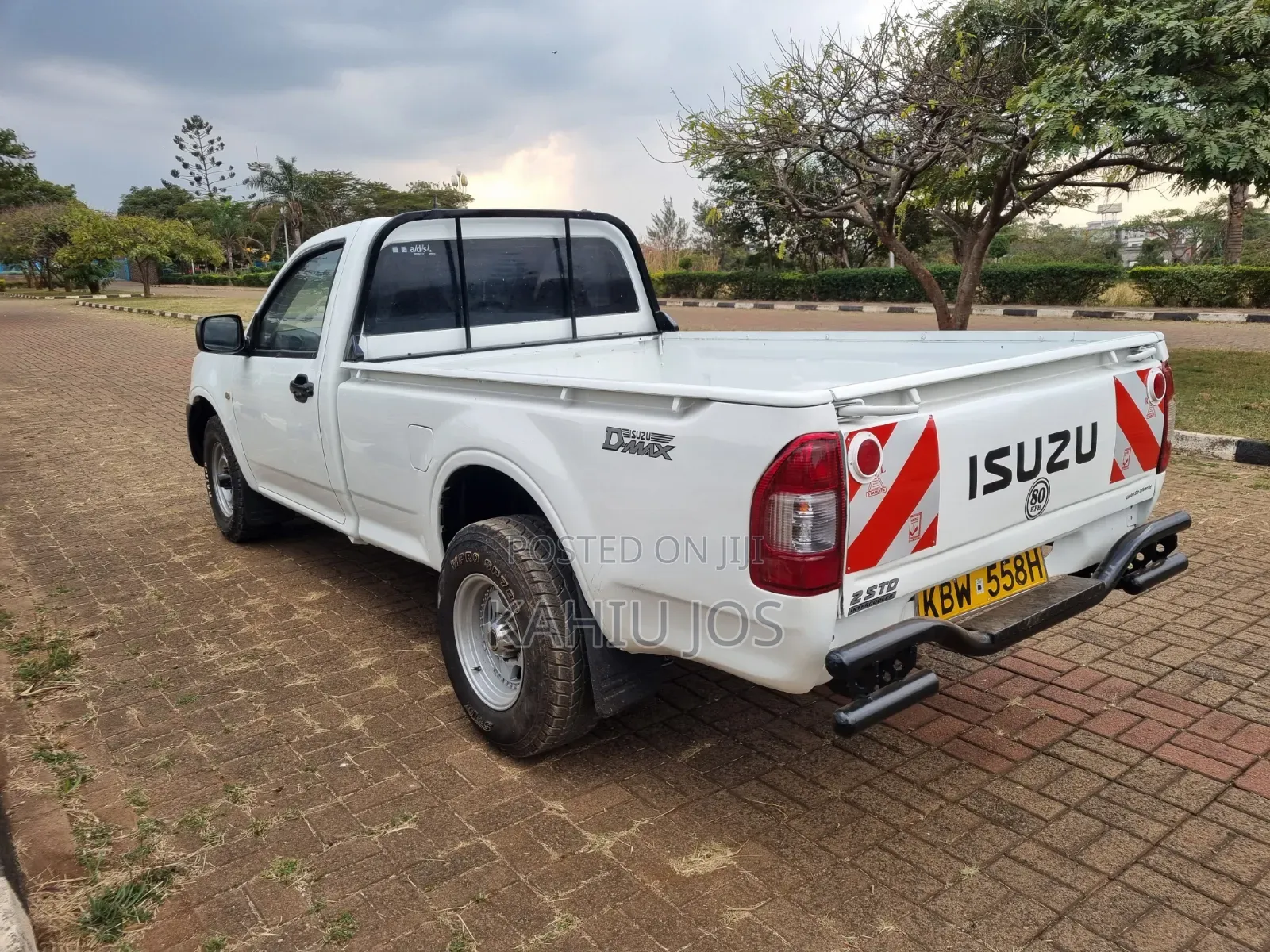 Isuzu D-MAX 2013 Off white