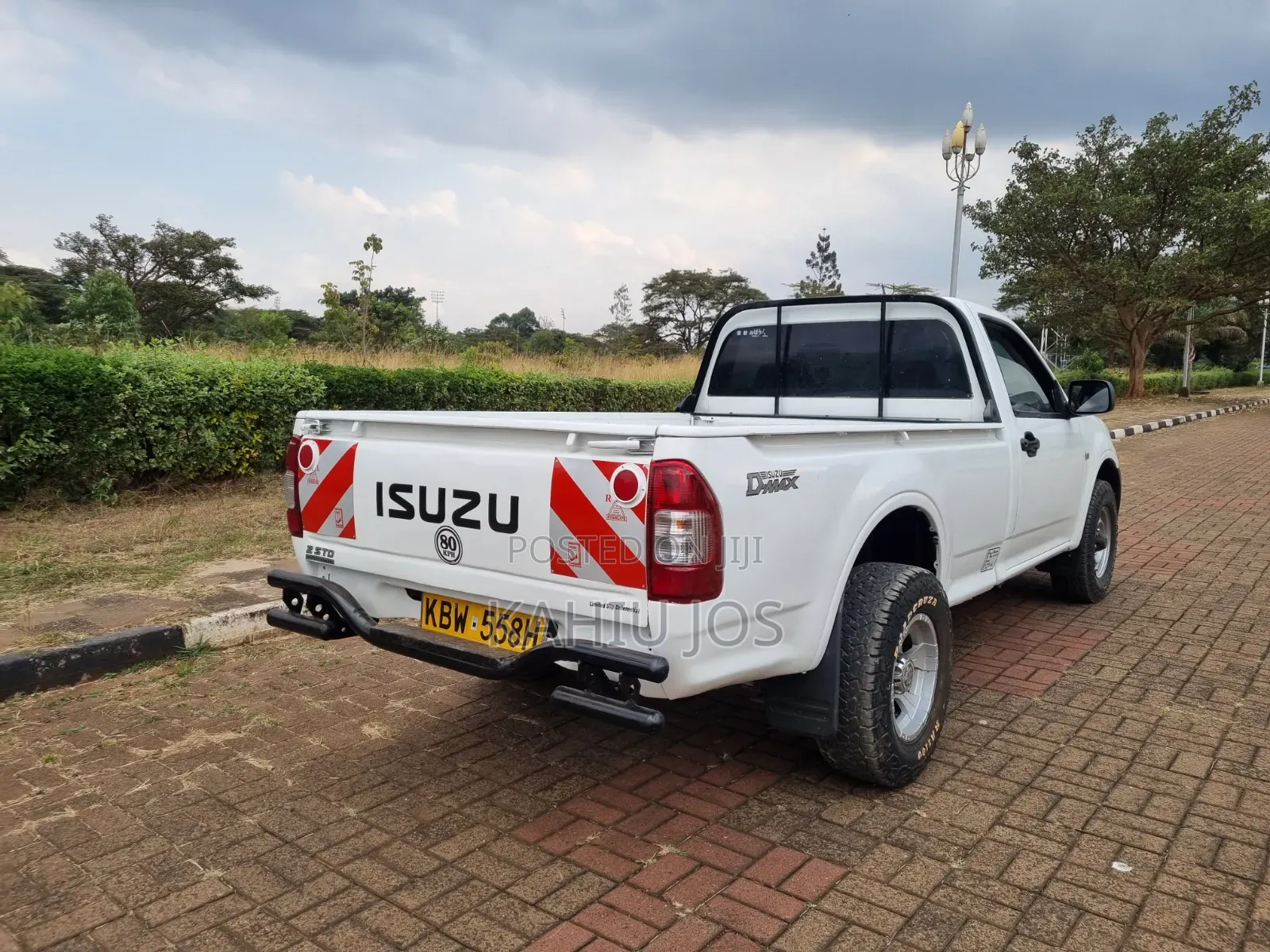 Isuzu D-MAX 2013 Off white