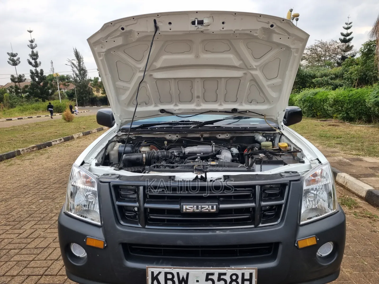 Isuzu D-MAX 2013 Off white
