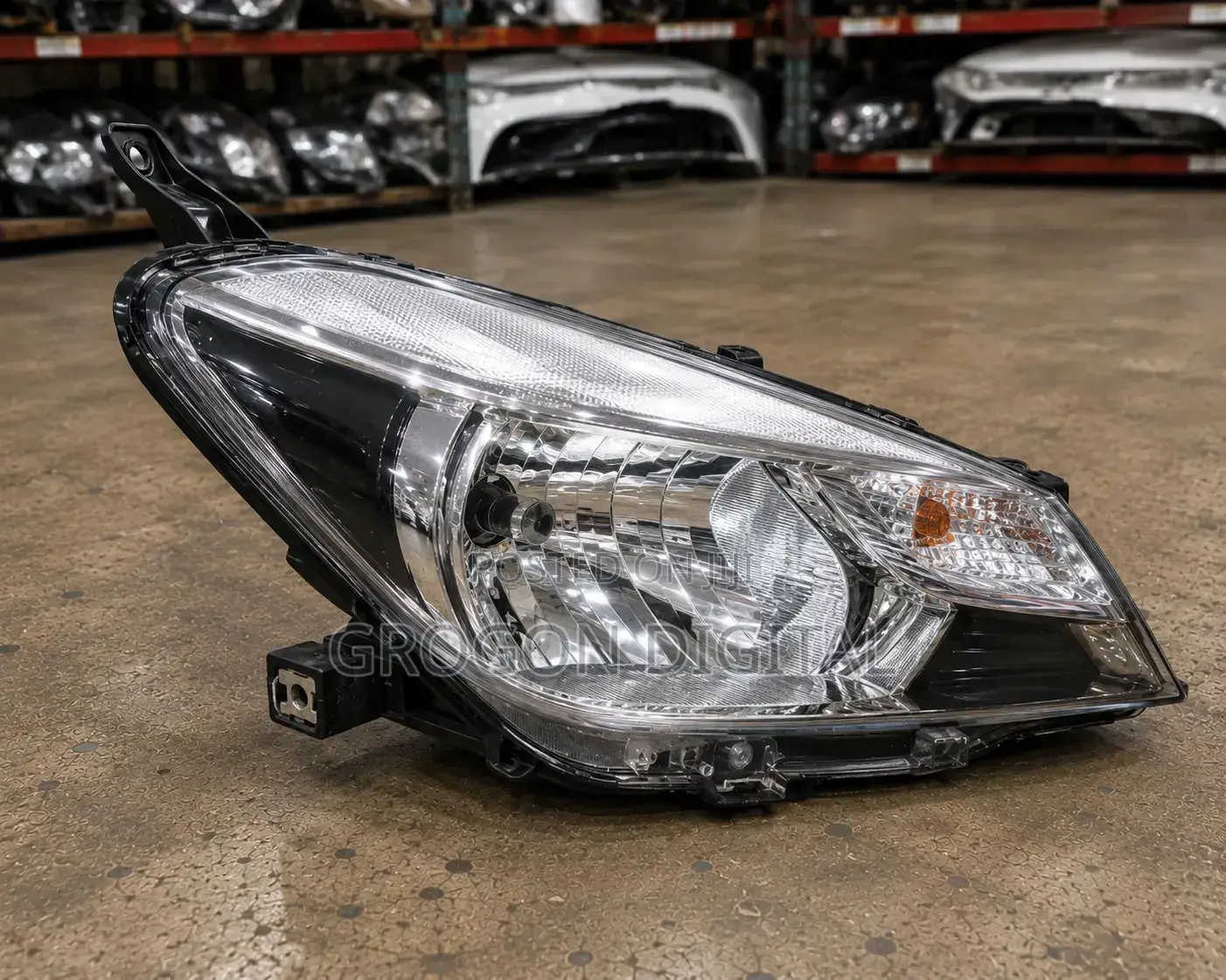 Toyota Vitz 2018 Genuine Ex-Japan Right Headlight –