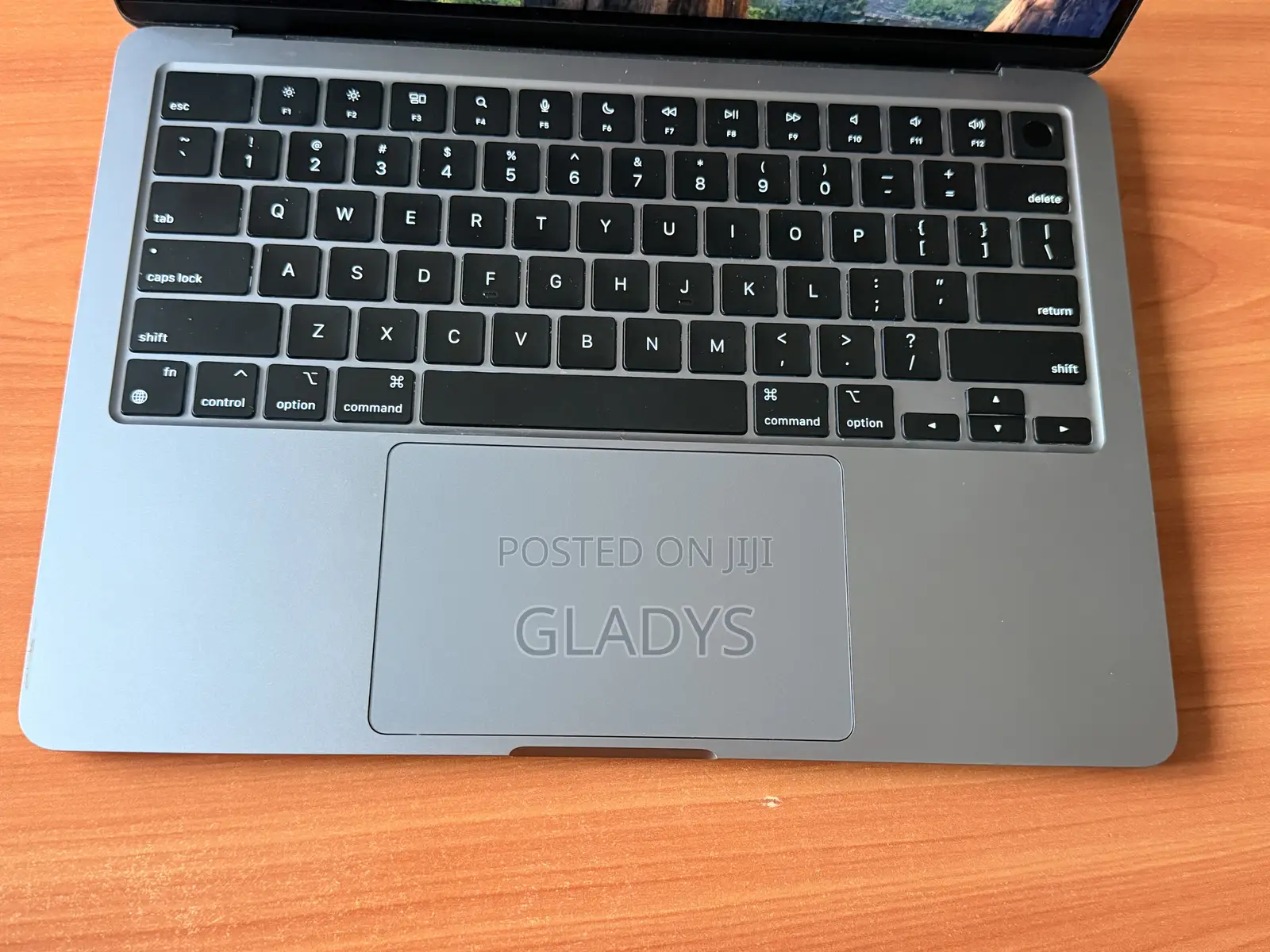 Laptop Apple MacBook Air 2022 M2 16GB Apple M2 SSD 512GB