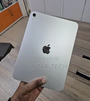 Apple iPad Air 128 GB Silver