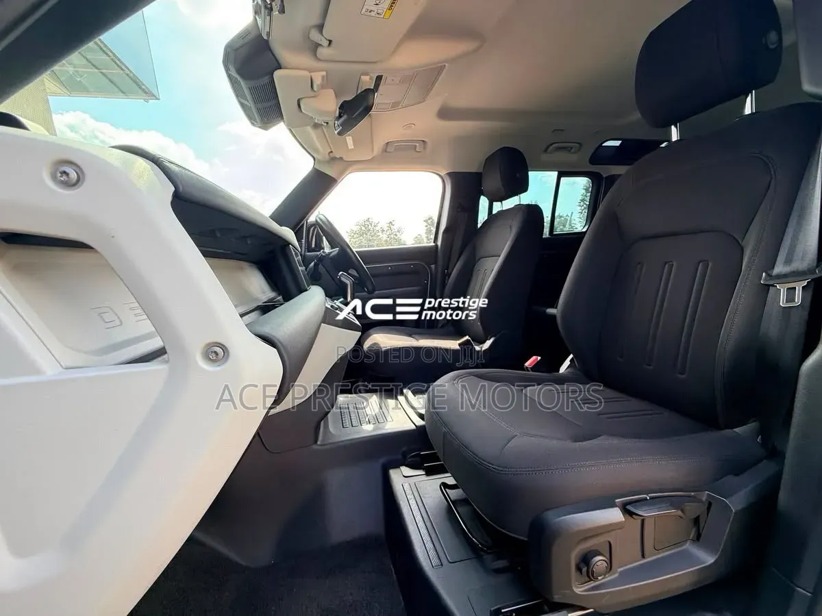 Land Rover Defender 2020 Gray