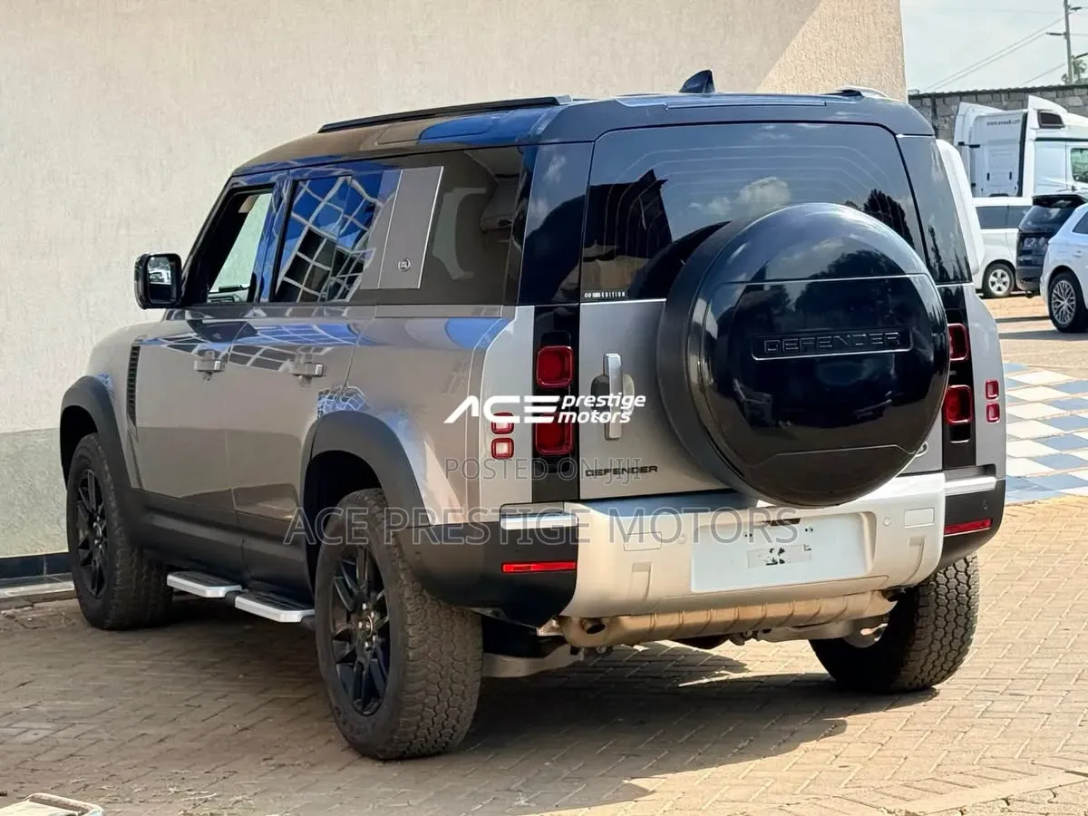Land Rover Defender 2020 Gray