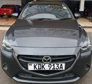 Mazda Demio 2015
