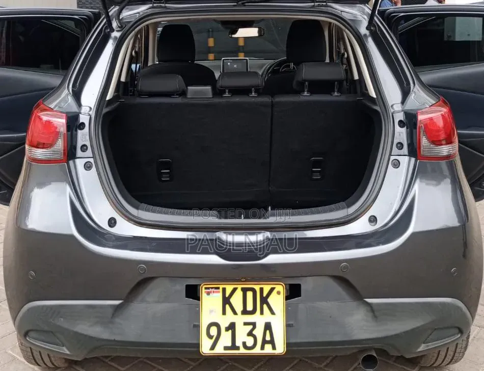 Mazda Demio 2015