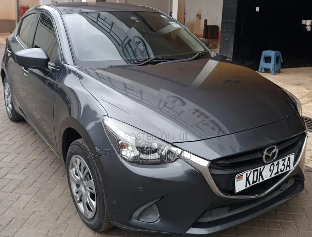 Mazda Demio 2015