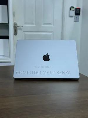 Laptop Apple MacBook Pro 2021 M1 16GB Apple M1 Pro SSD 512GB