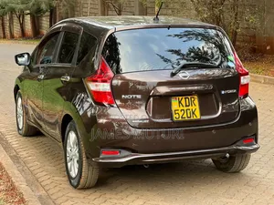 Nissan Note 2017 Brown