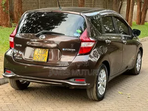 Nissan Note 2017 Brown