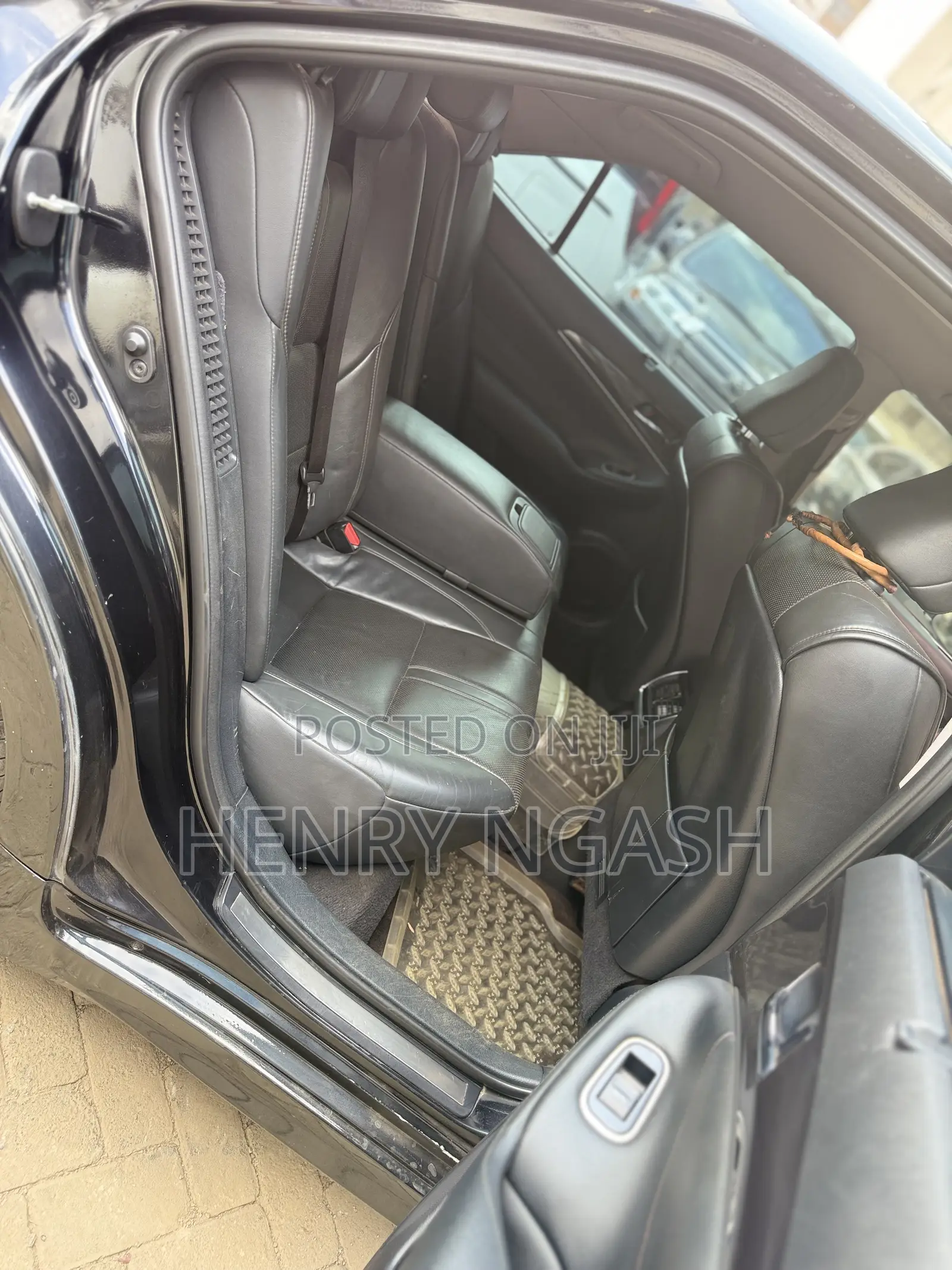 Toyota Crown 2013 Black
