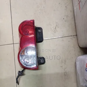 Nissan NV 200 Taillight