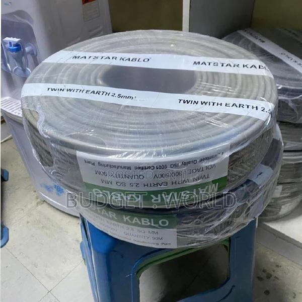 Durable 2.5mm 3 Core Twin Earth PVC Cable for Electrical Installatio