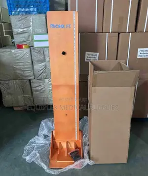 High Quality Foldable Wooden Pediatric Height Board (Durable)