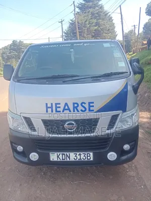 Nissan Caravan (Urvan) 2017 Silver