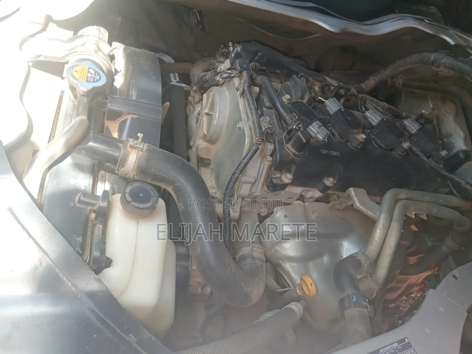 Nissan Caravan (Urvan) 2017 Silver