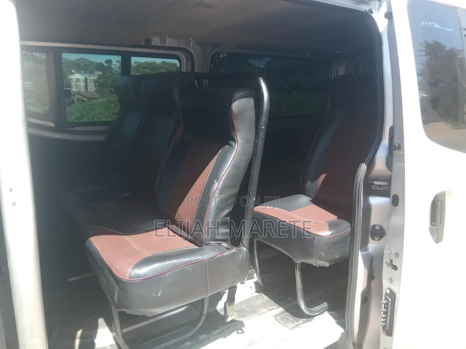 Nissan Caravan (Urvan) 2017 Silver