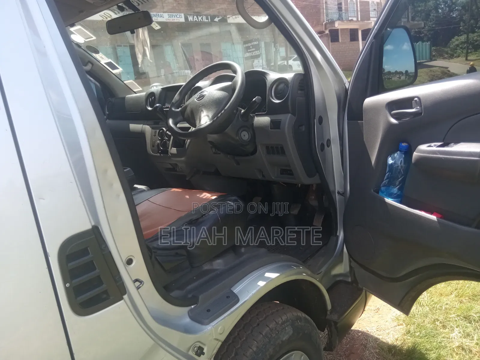 Nissan Caravan (Urvan) 2017 Silver
