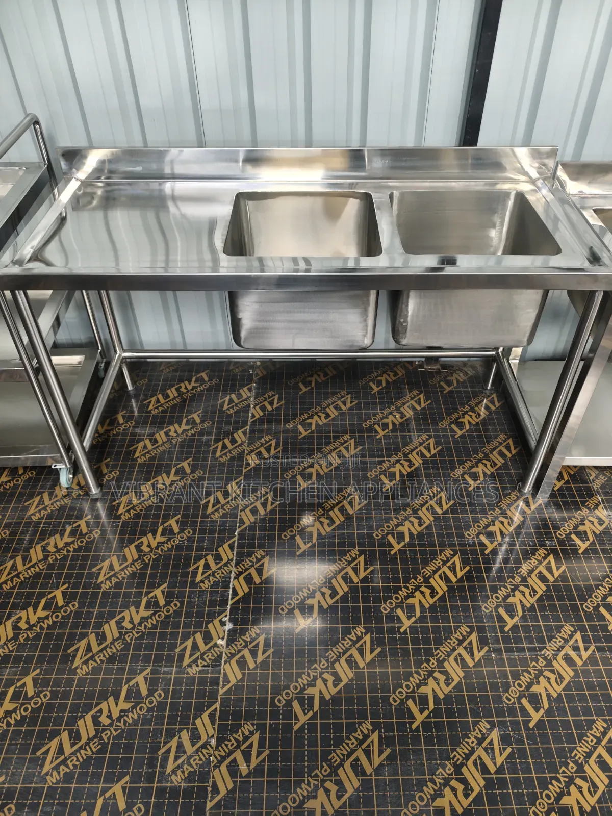 Two‐Bowl Stainless Steel Commercial Sink