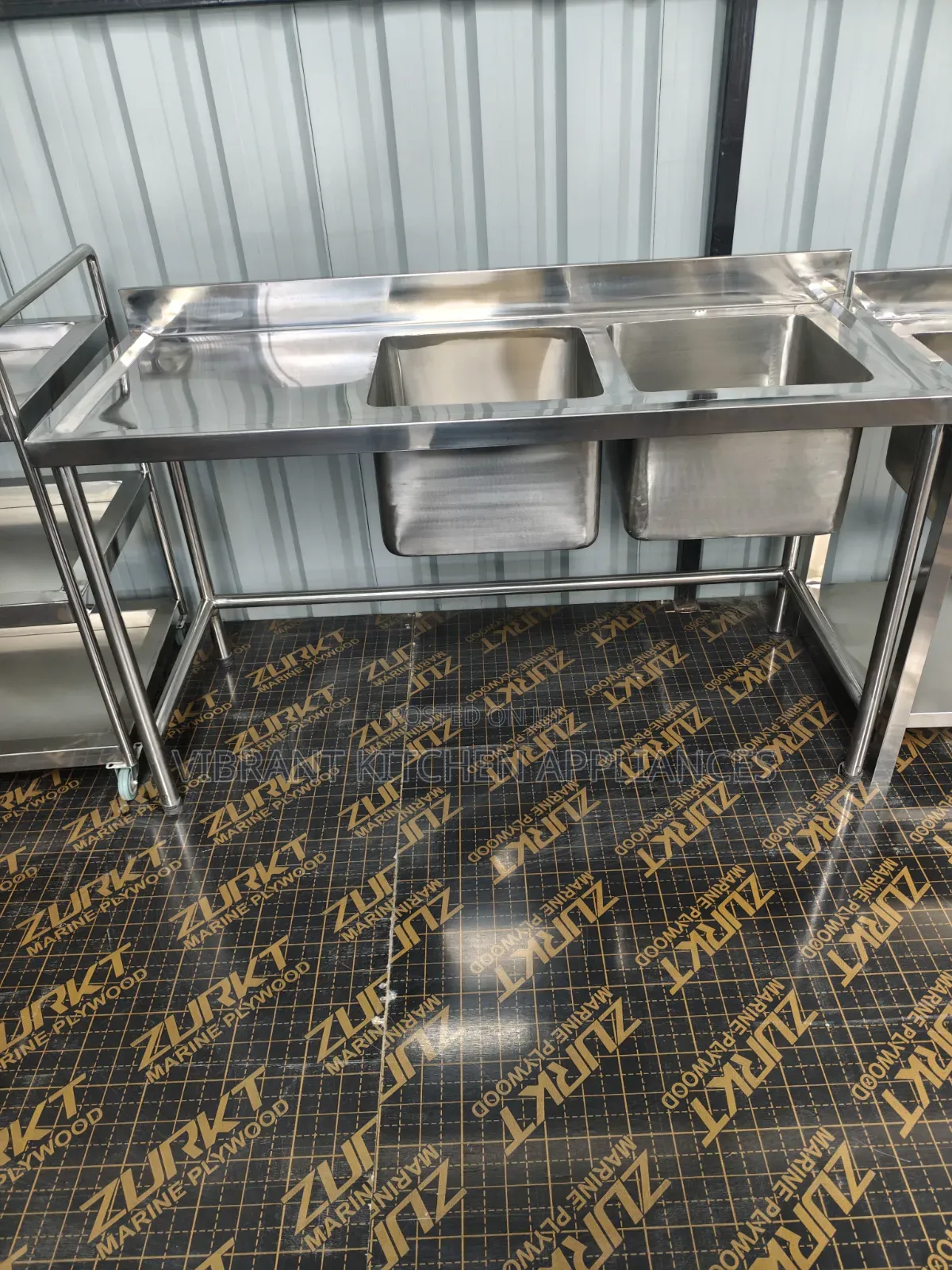 Two‐Bowl Stainless Steel Commercial Sink