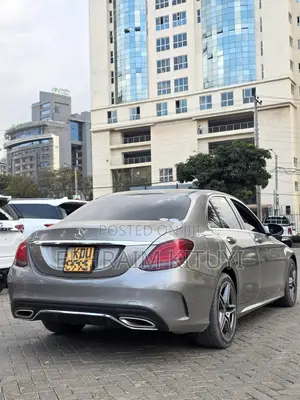 Mercedes-Benz C200 2018 Silver