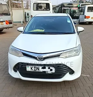 Toyota Corolla Fielder 2017 White